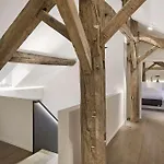 Hotel Chateau De Grandvoir 3*