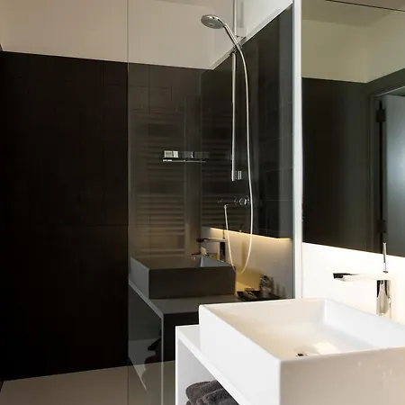 Chateau De Grandvoir 3* Neufchâteau