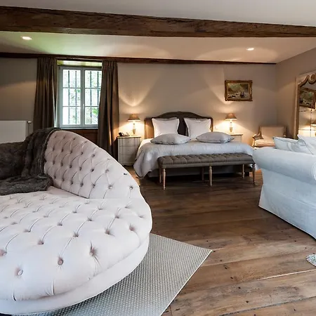 Chateau De Grandvoir