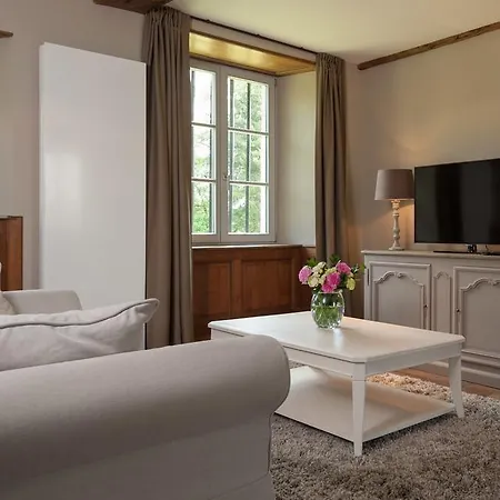 Chateau De Grandvoir Szálloda 3*