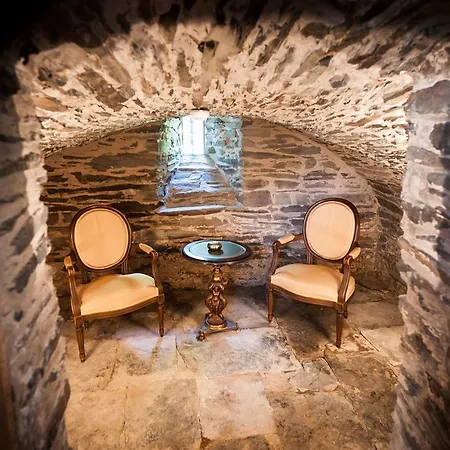 Hotel Chateau De Grandvoir